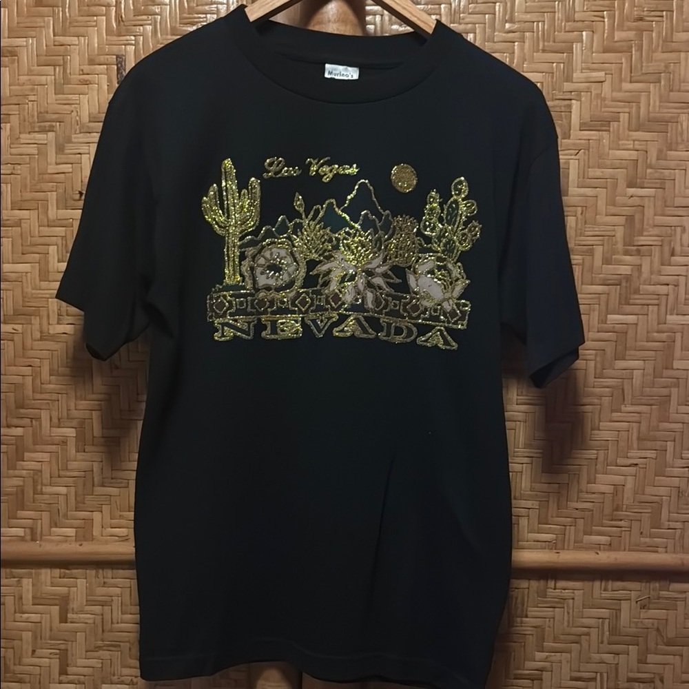 Vintage black gold glitter Las Vegas Nevada tee
Size Medium